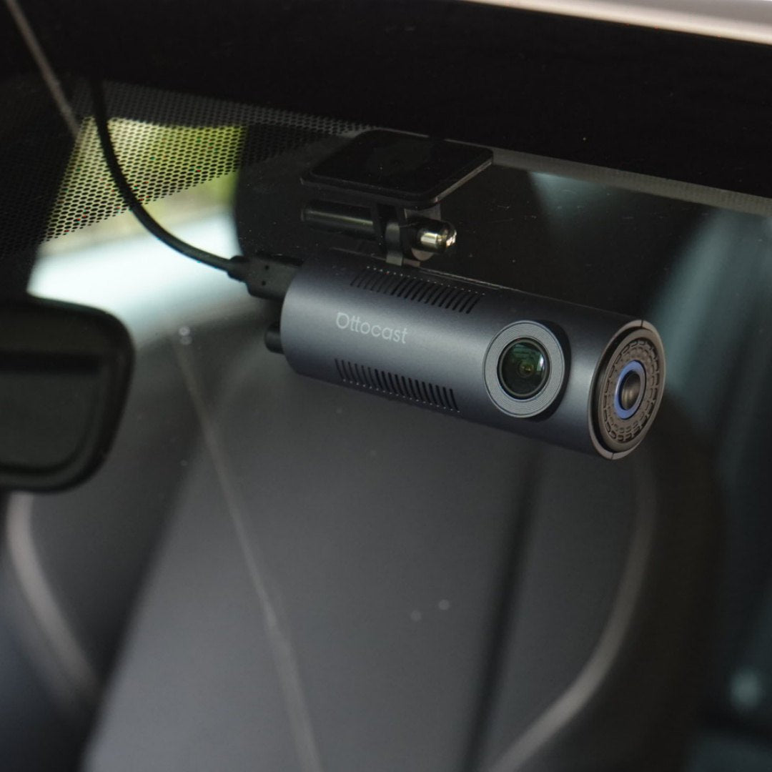 ⏳ 12-Stunden-Blitzangebot! Nicht verpassen! 💥 OttoSafe Cam – 2-in-1 Dashcam & Kabelloser CarPlay Adapter