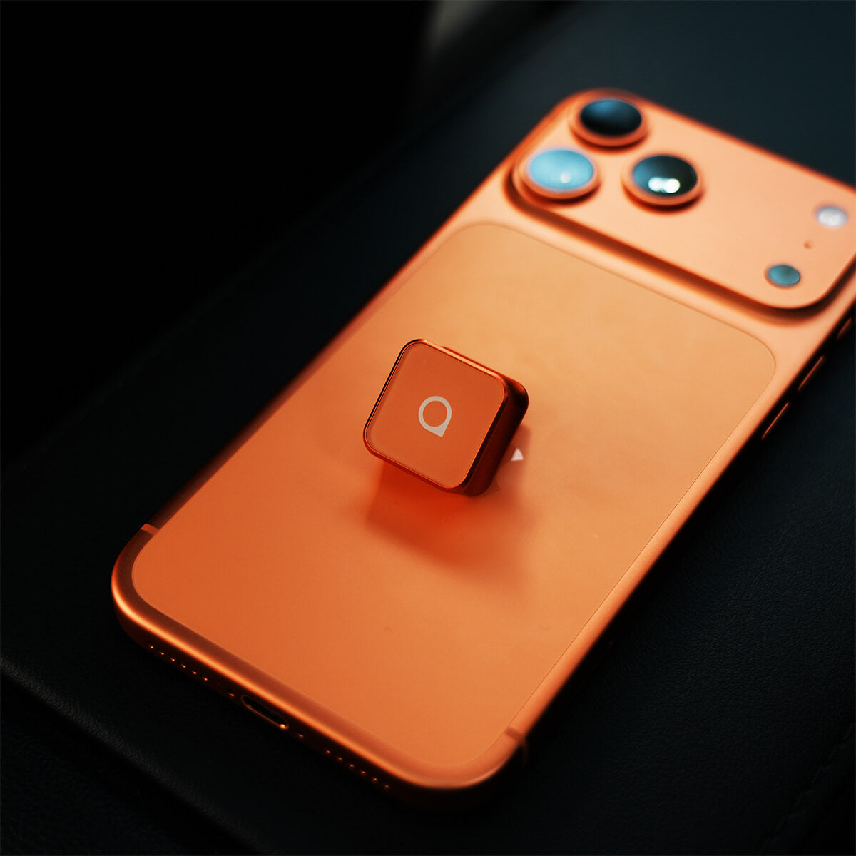 Ottocast® Mini Cube 3.0 Adapter – Cosmic Orange Sonderedition