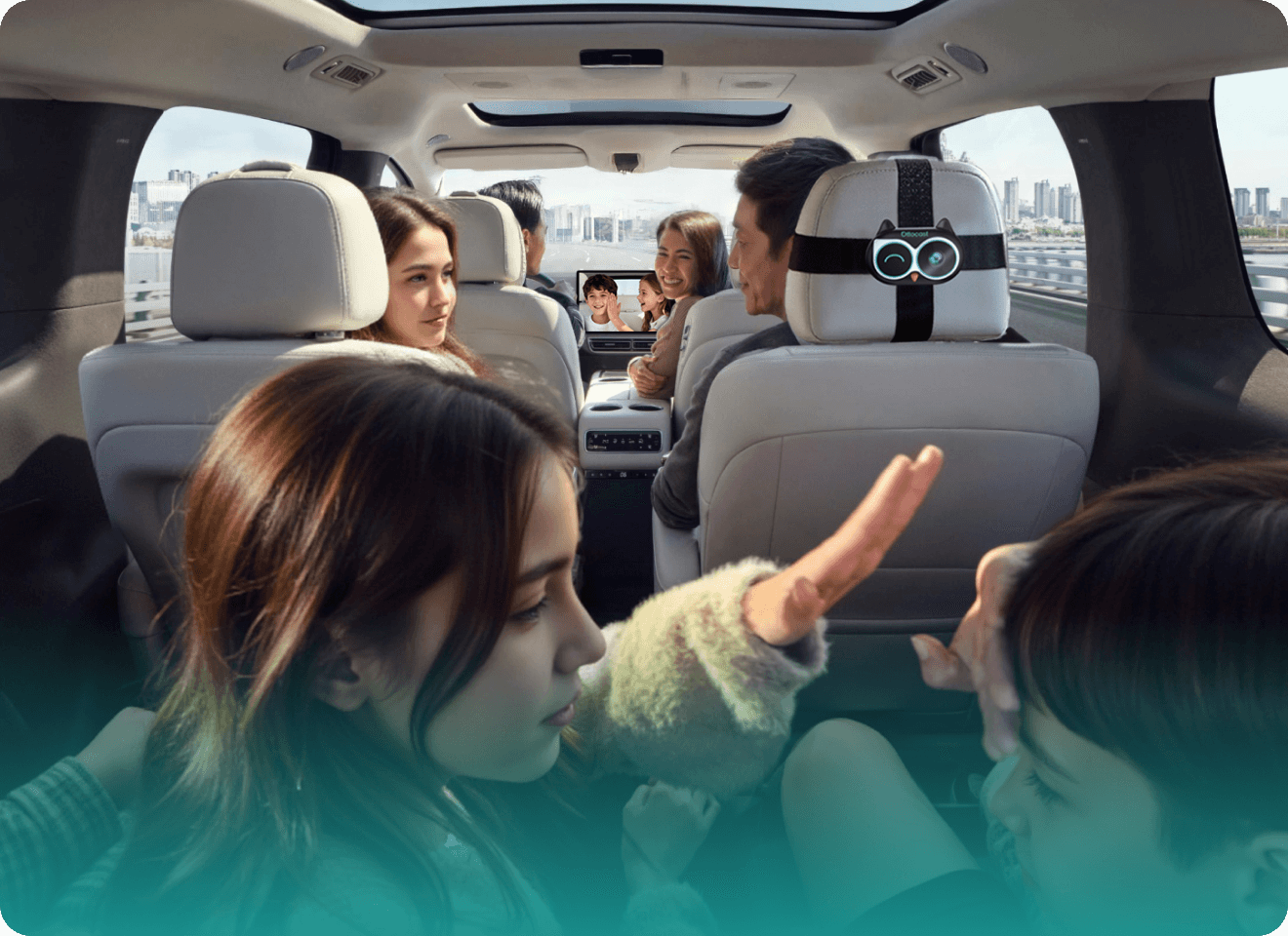 OTTOCAST 2026 Novità Mondiale Cabin Care Car Adapter, Adattatore Carplay Wireless con Bluetooth 5.4, Wi-Fi 2.4G 5G, Plug & Play, 1080P Full HD, Compatibile con Auto dal 2016 con CarPlay Cablato