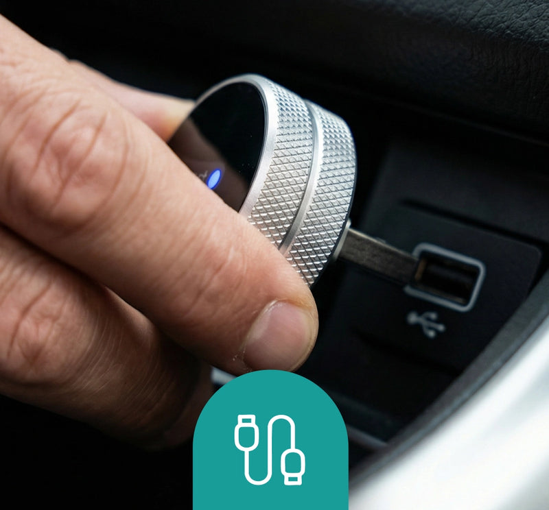 <h4>In den USB-Anschluss einstecken</h4>